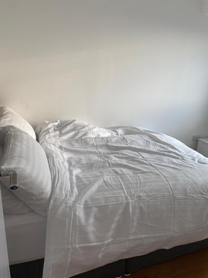 Morden 1 Bedroom City- Apt Central Stylish Living Croydon Luaran gambar