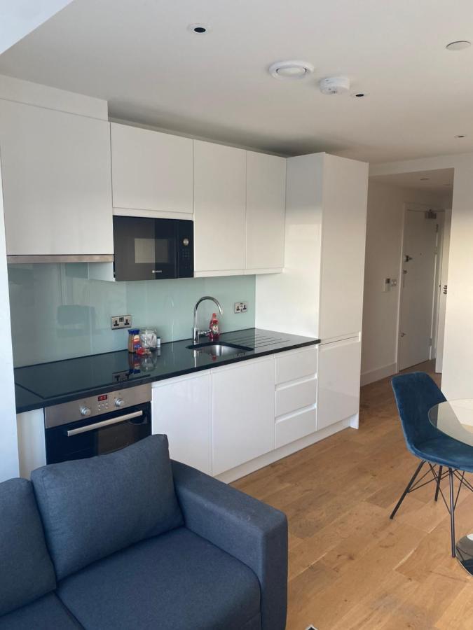 Morden 1 Bedroom City- Apt Central Stylish Living Croydon Luaran gambar